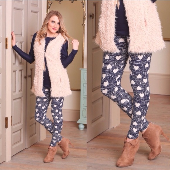 🌻FINAL PRICE🌻 Hearts Desire' Soft Leggings - Picture 2 of 9